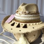 Ref 11 / Sombrero Desflecado Aplique Dorado Grande