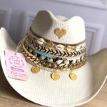 Ref 4-3 Sombrero vaquero Bichota blanco corazón dorado